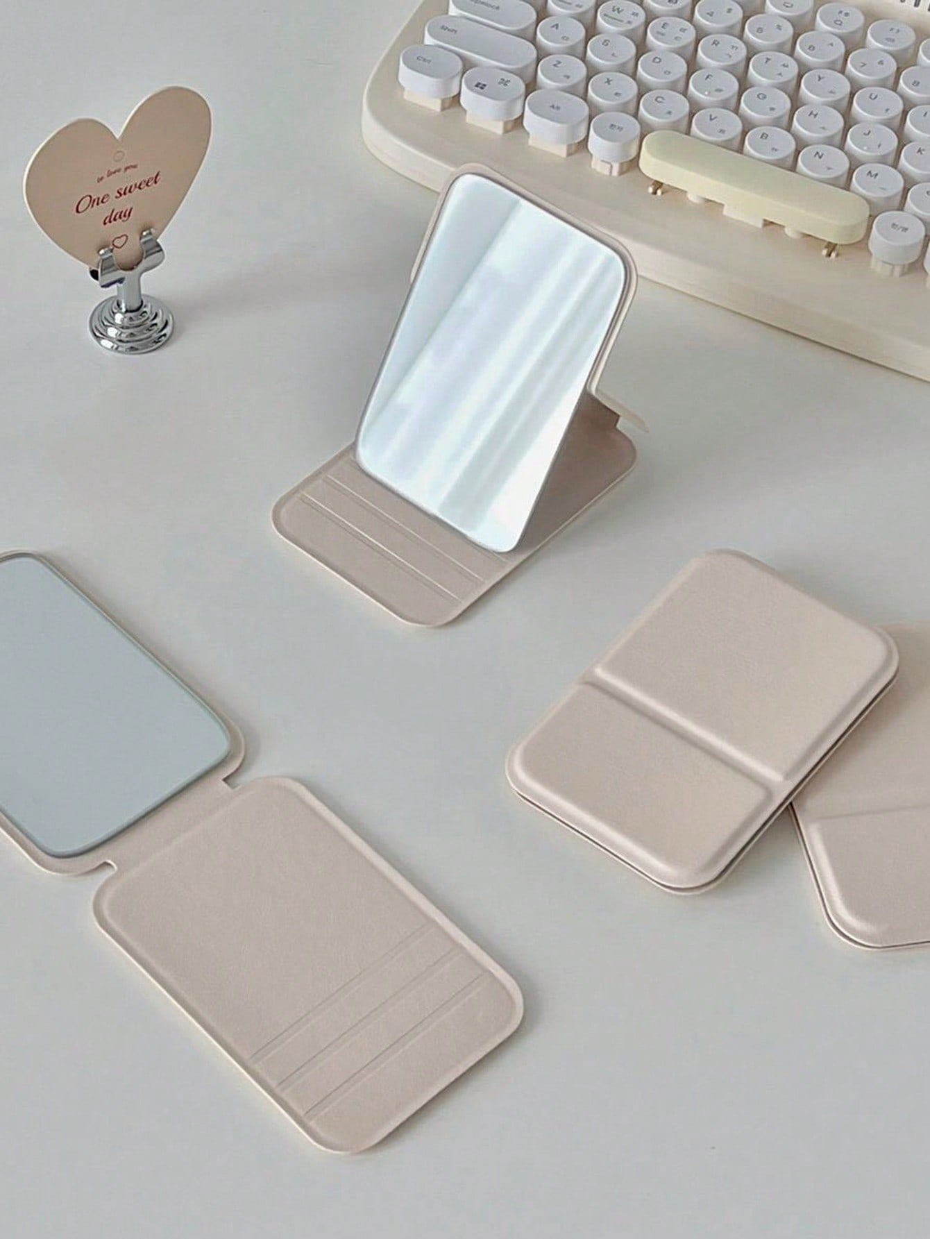 Taşınabilir Katlanır Mini Maky - Laptops incelemesi ve fiyatı